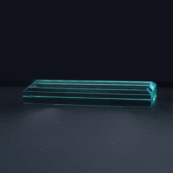 4 1/4" x 2" Flame Series Jade Acrylic Award-Base Only Thumbnail